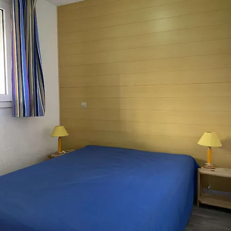 2 Pièces Avec Terrasse Et Piscine à - Fr-1-553-286 Apartamento *